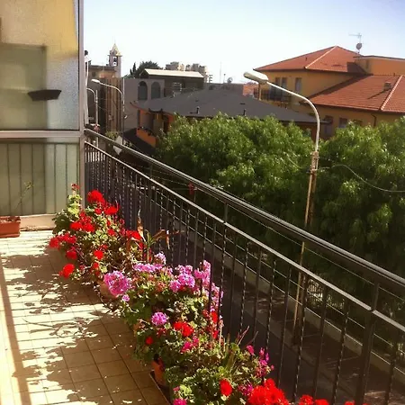Palazzo Anita Διαμέρισμα Taggia